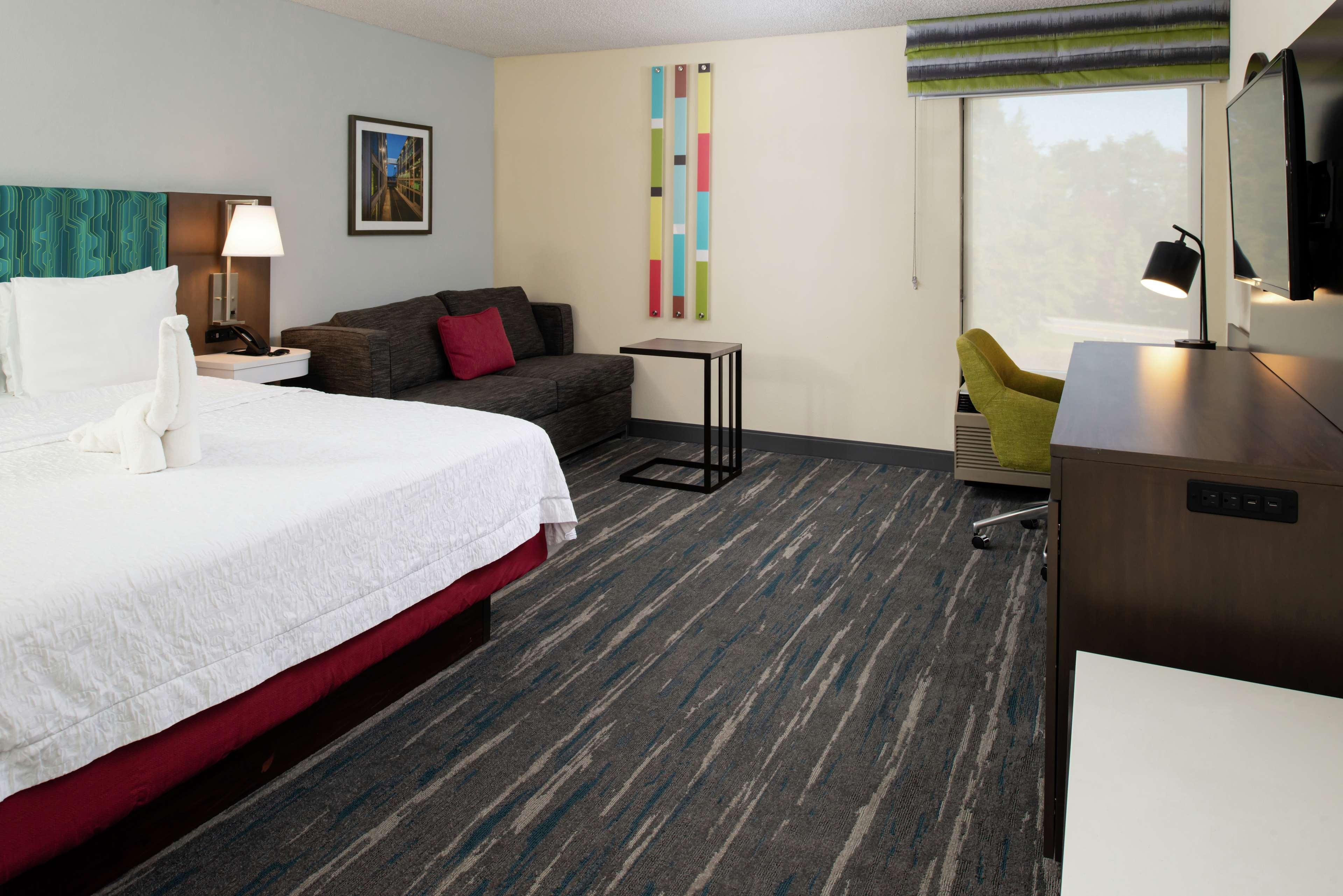 Hampton Inn Greensboro Airport מראה חיצוני תמונה