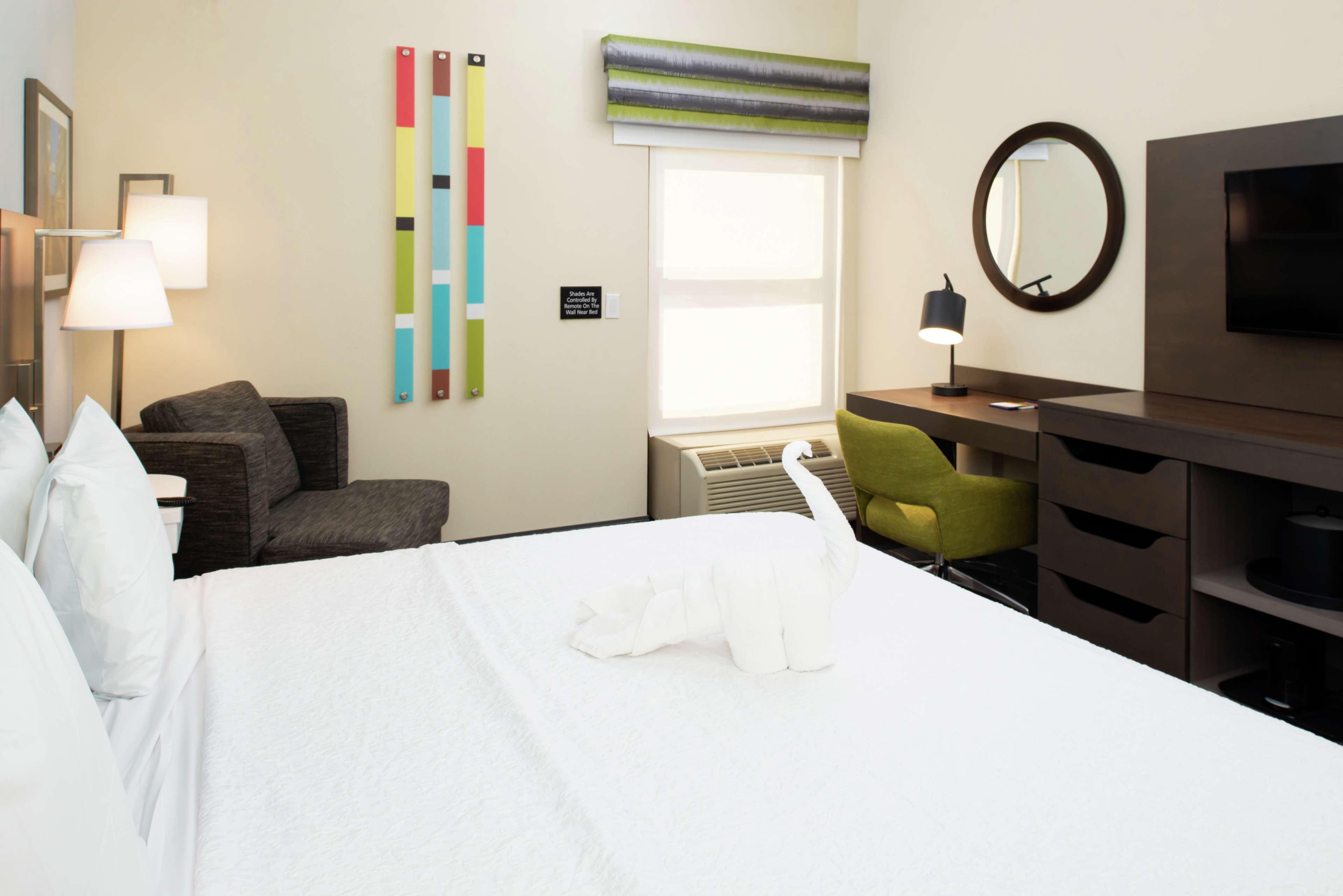 Hampton Inn Greensboro Airport מראה חיצוני תמונה