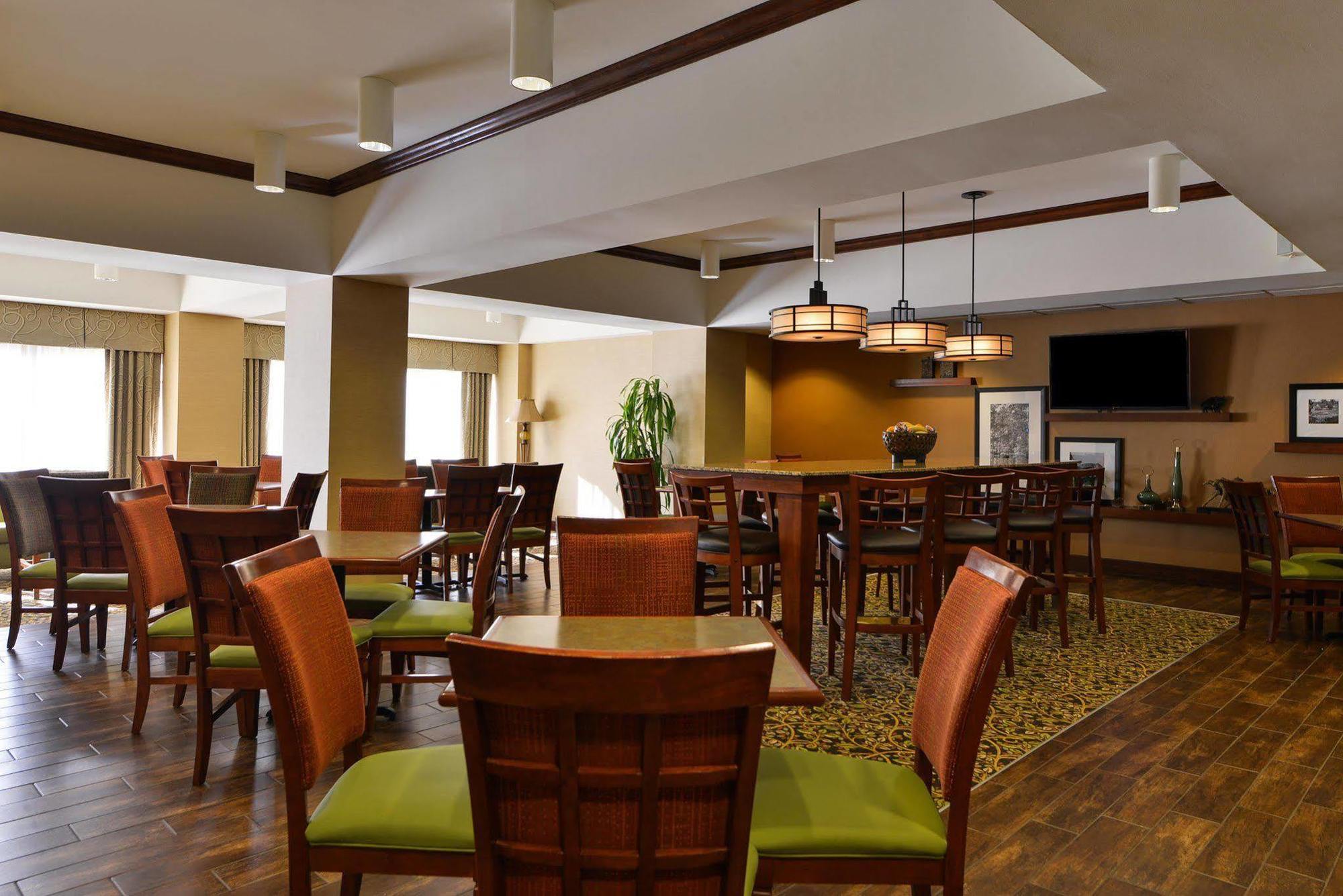 Hampton Inn Greensboro Airport מראה חיצוני תמונה